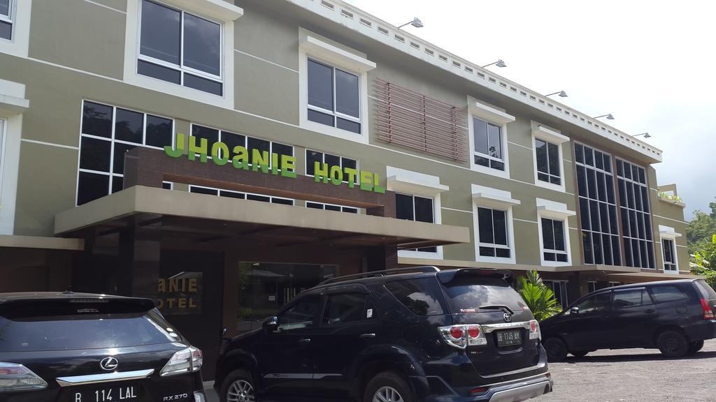 Jhoanie Hotel Tomohon Eksteriør bilde